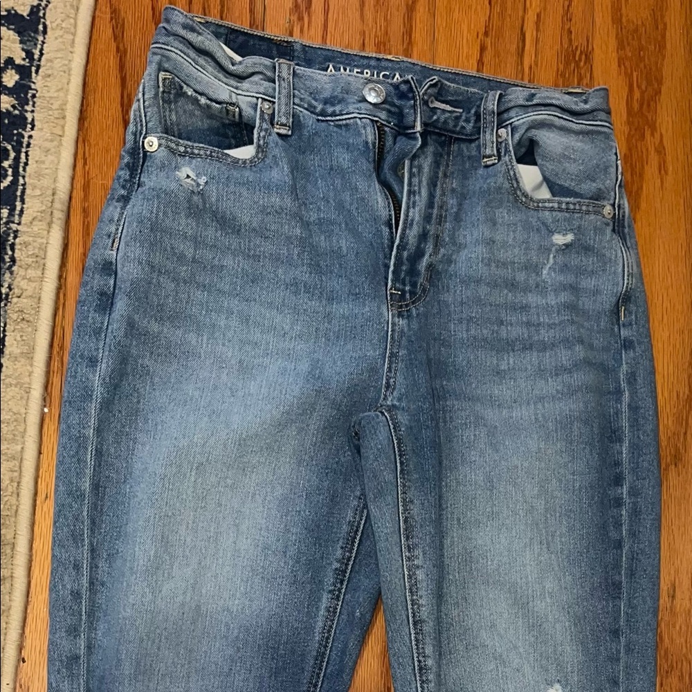 American eagle Mom jean